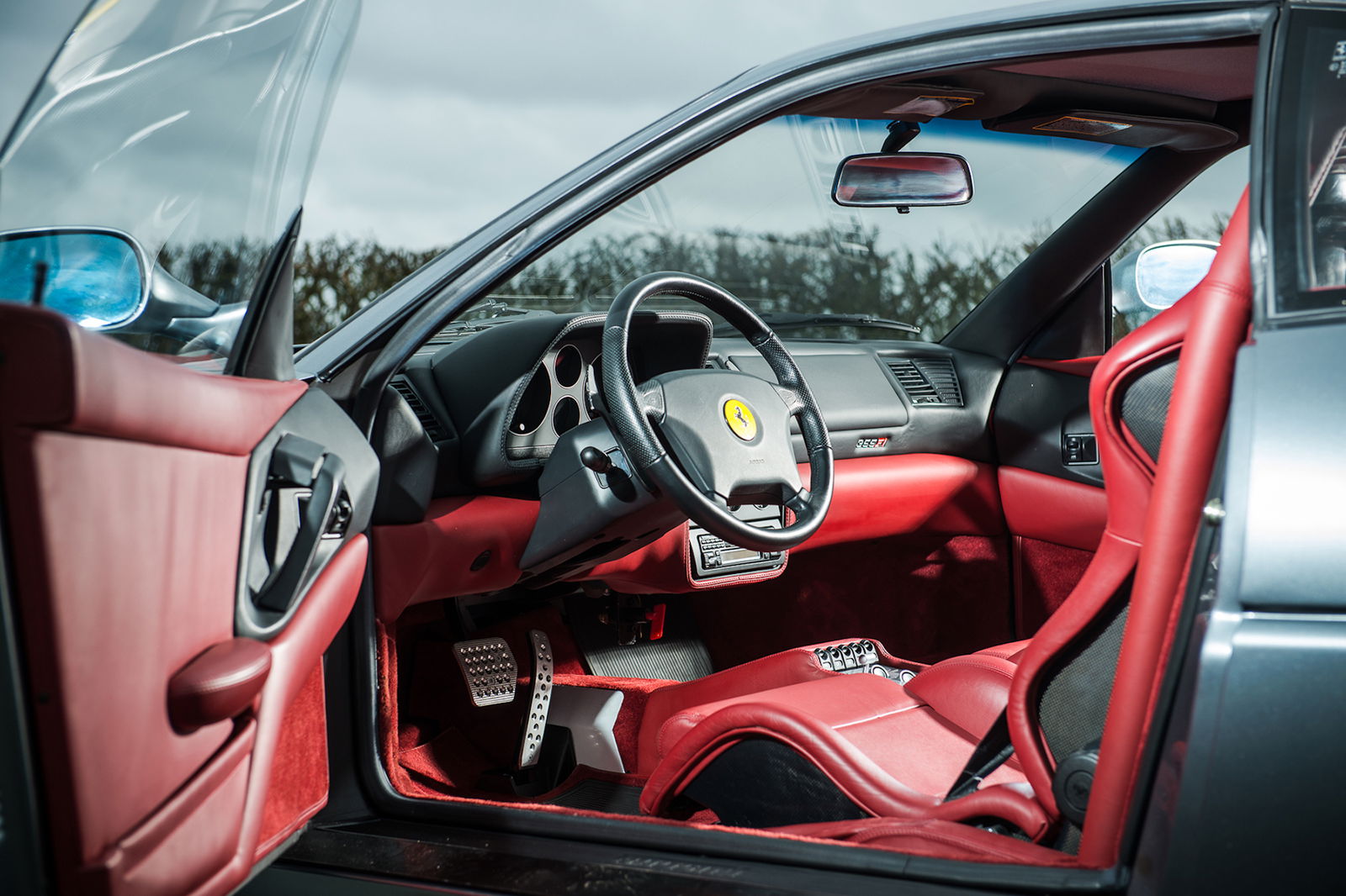 ferrari_f355_berlinetta abitacolo