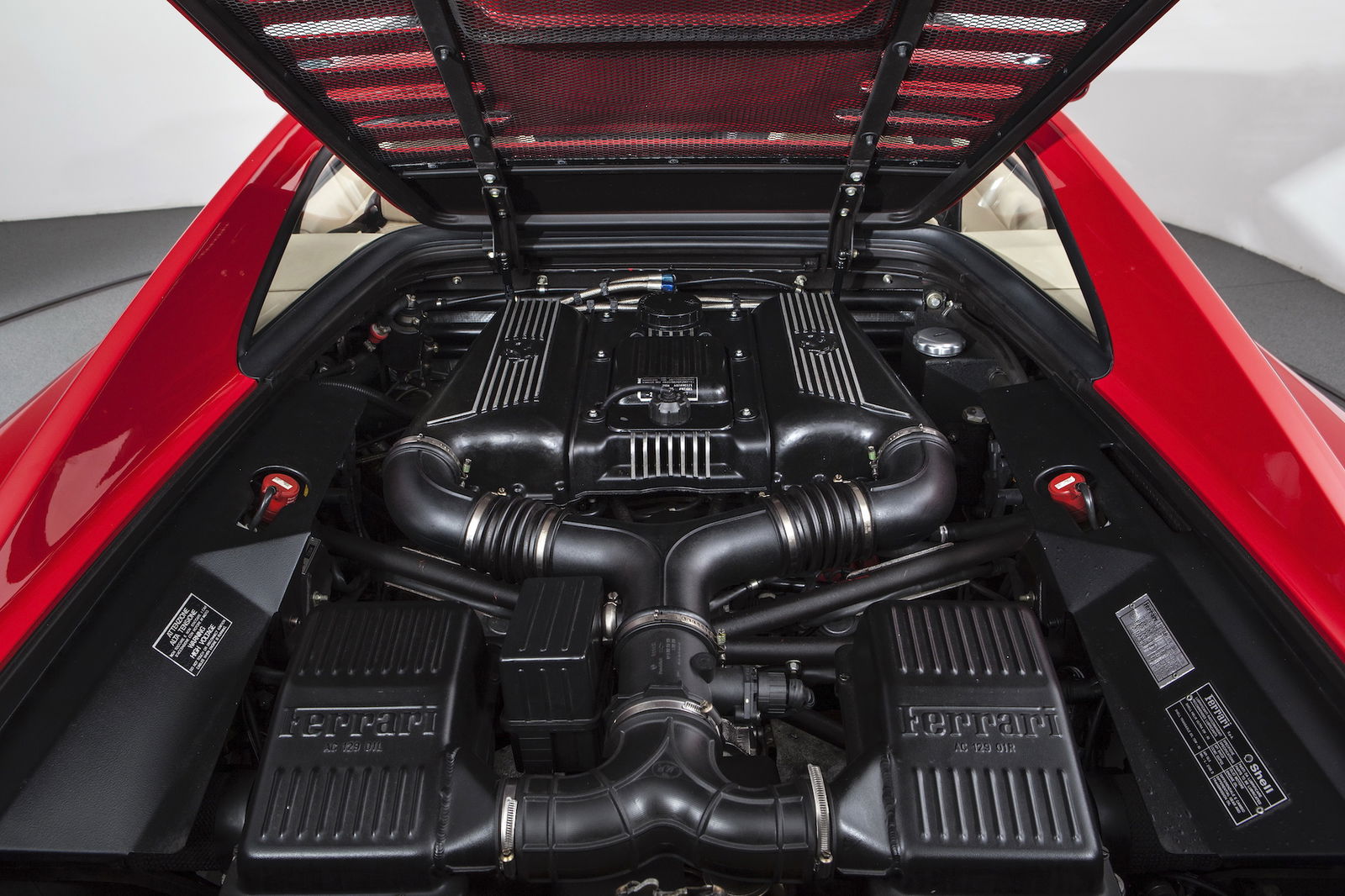 ferrari_f355_berlinetta motore