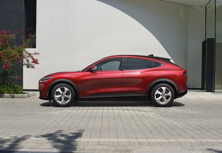 nuove batterie FORD_MUSTANG_MACH-E