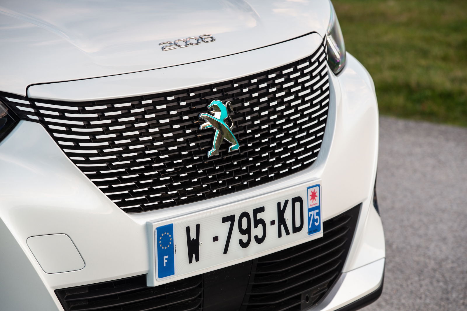 PEUGEOT_2008_elettrica