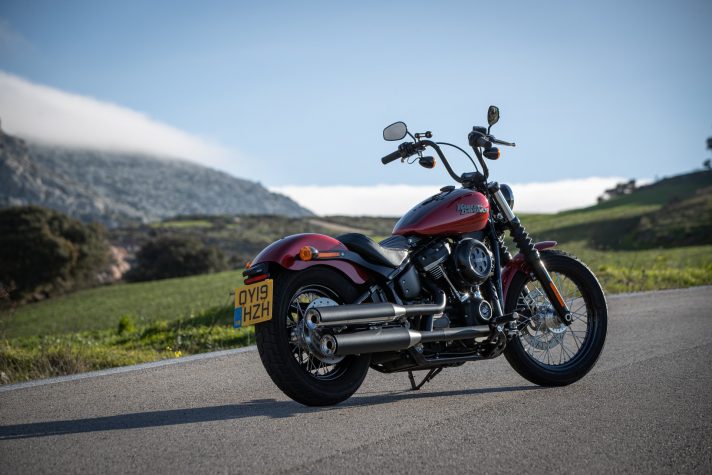 HD-Softail-Street-Bob-TripleS-2020_00011