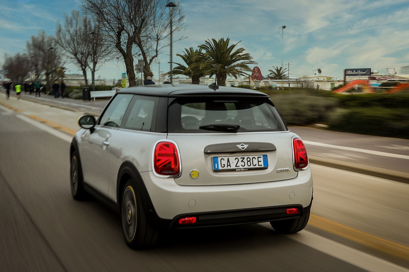 MINI Cooper SE