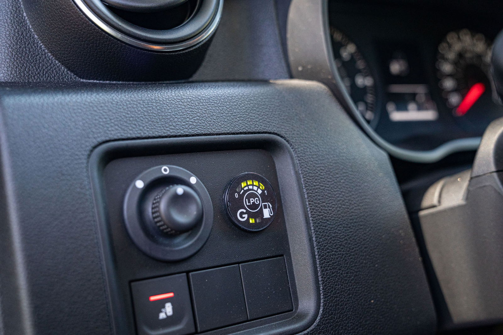 Dacia Duster GPL commutatore