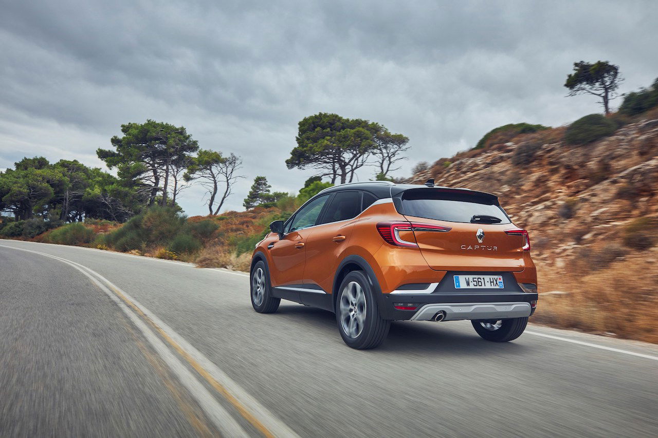 Nuova Renault Captur vista posteriore