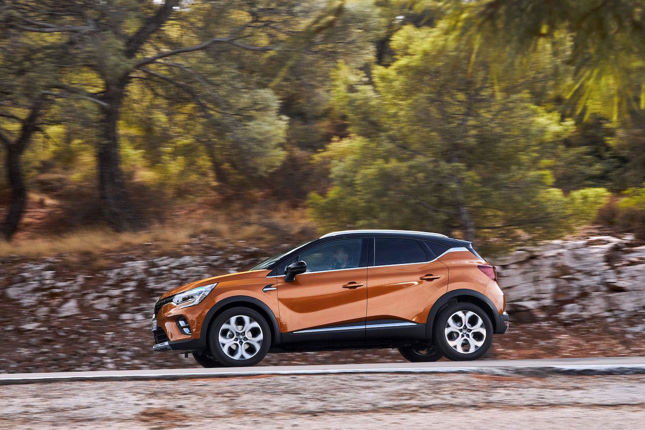 Nuova Renault Captur vista laterale