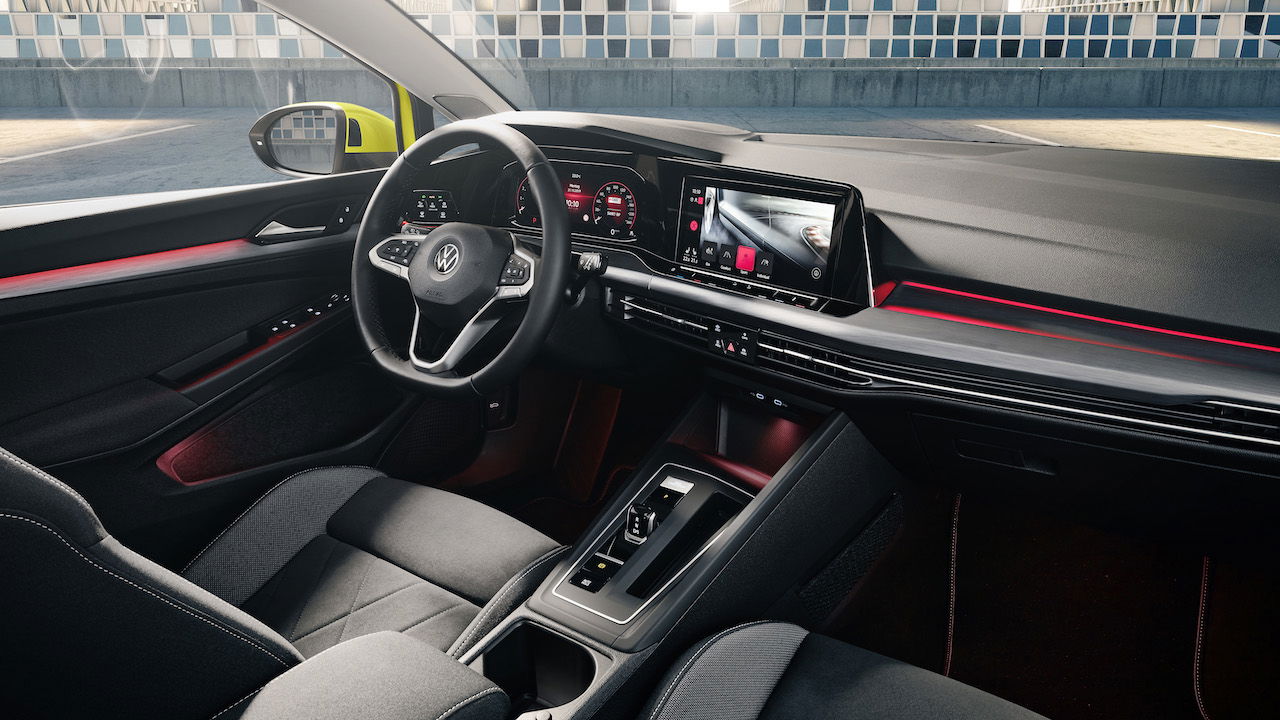 Nuova Volkswagen Golf 8