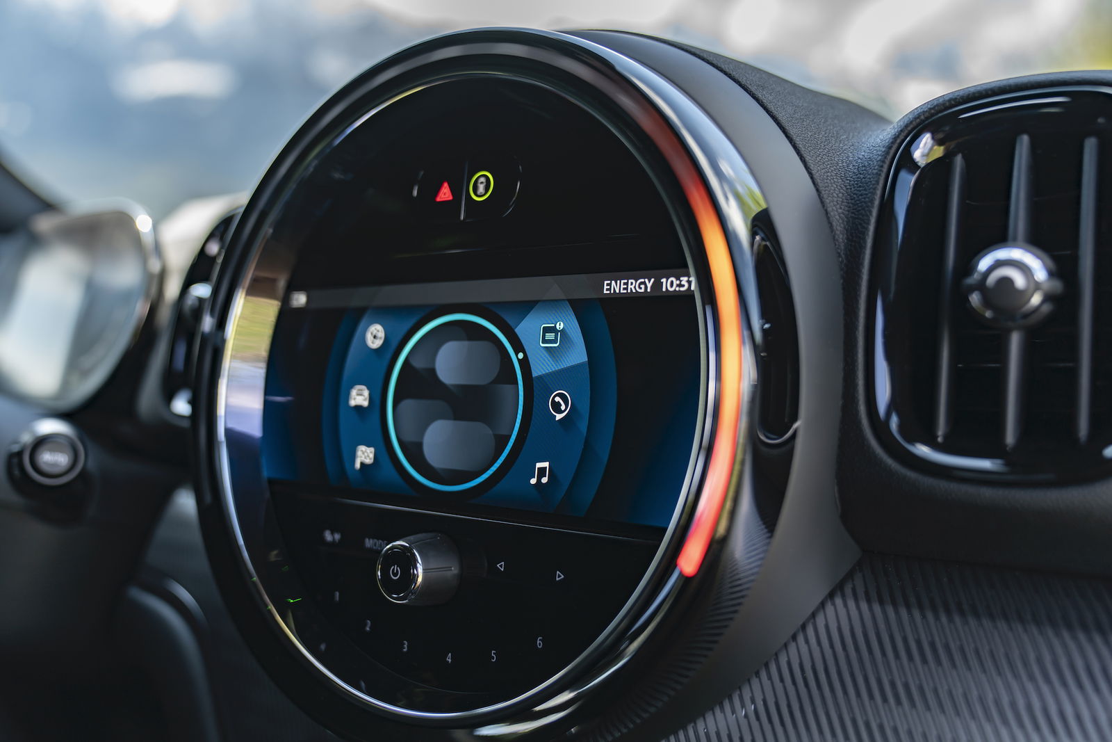 MINI Countryman restyling infotainment