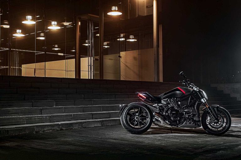 Ducati XDiavel Black Star 2021