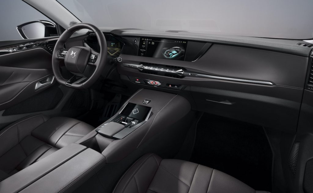 DS4 2021 vs BMW Serie 1 vs Audi A3 vs Mercedes Classe A