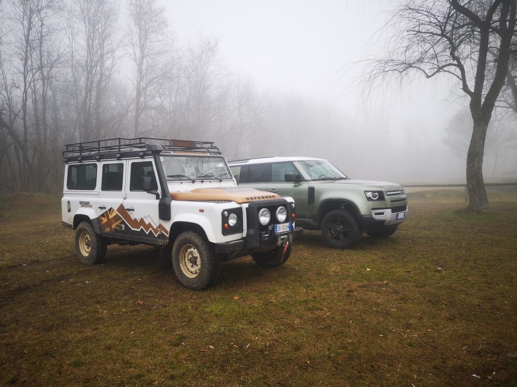 Land Rover Defender nuovo VS vecchio