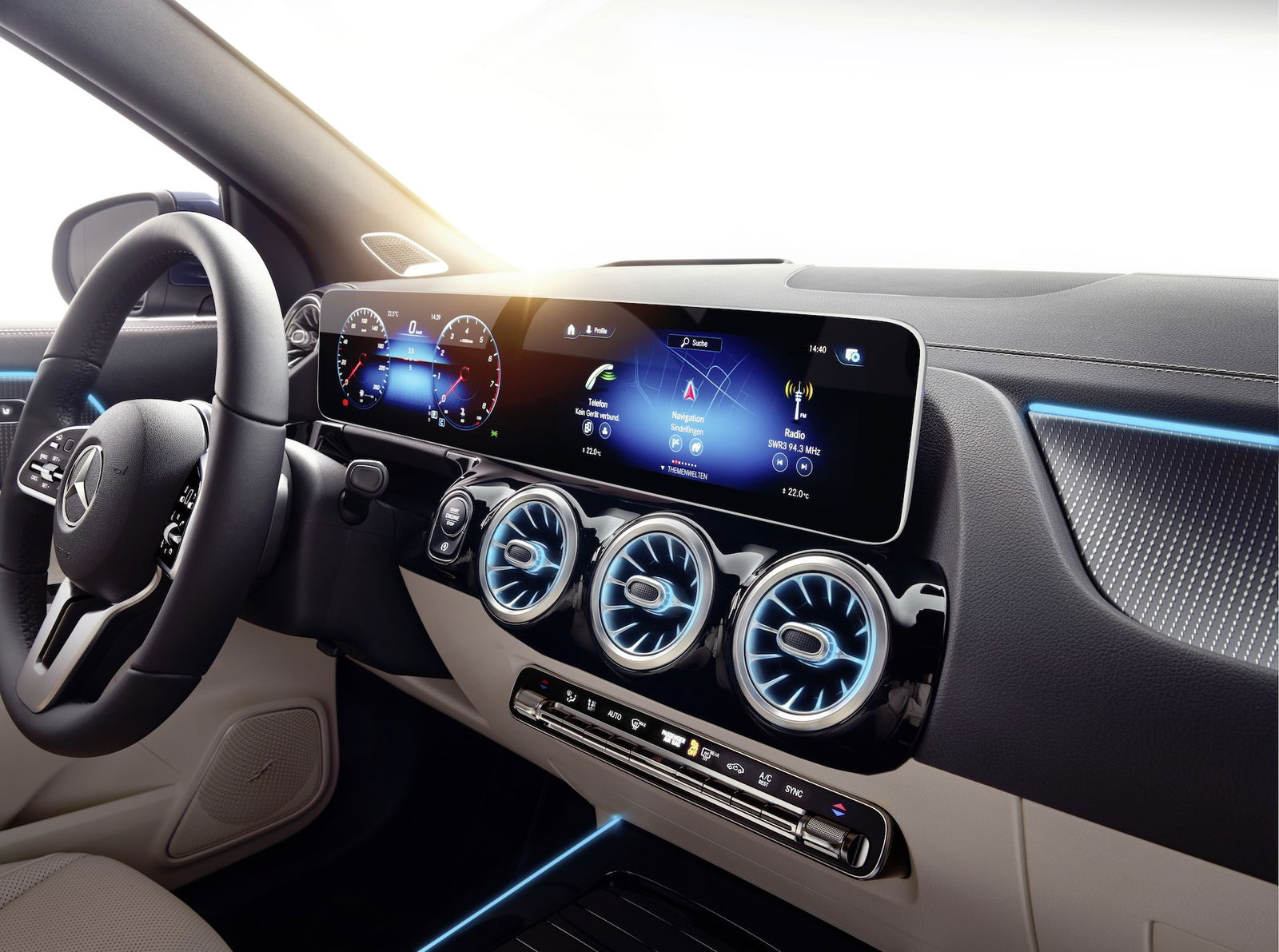 Mercedes GLA - plancia e infotainment