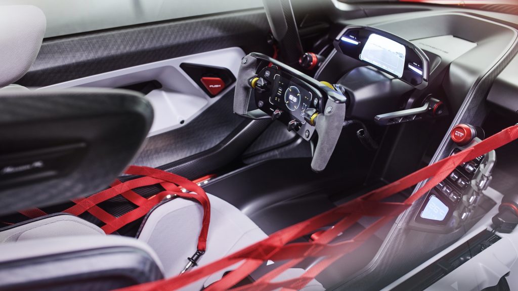 Porsche Mission R - interni
