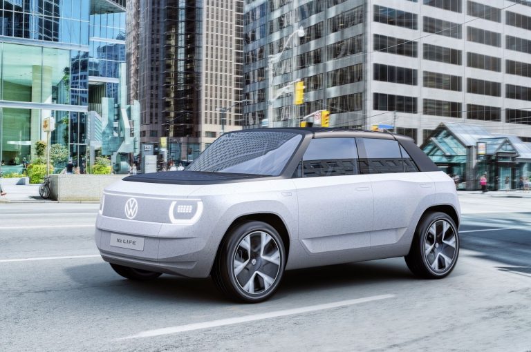 Volkswagen ID.LIFE concept car - render urbano