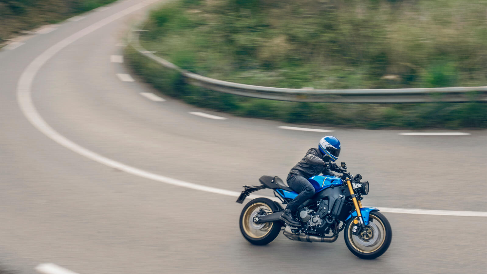 nuova Yamaha XSR900