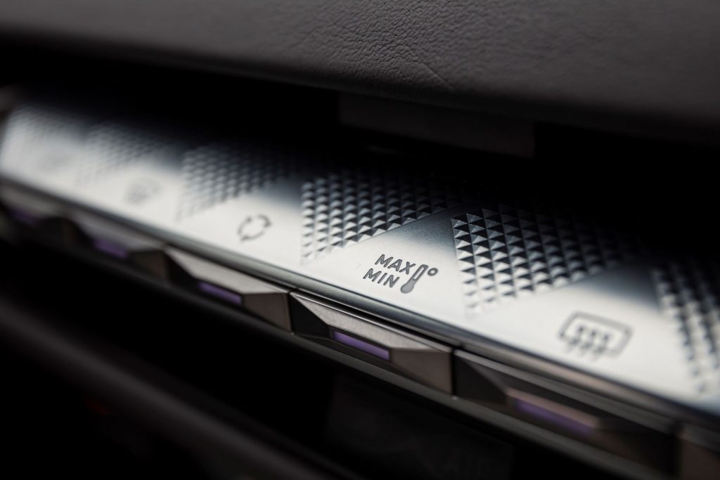 DS4 - interni dettaglio climatizzazione