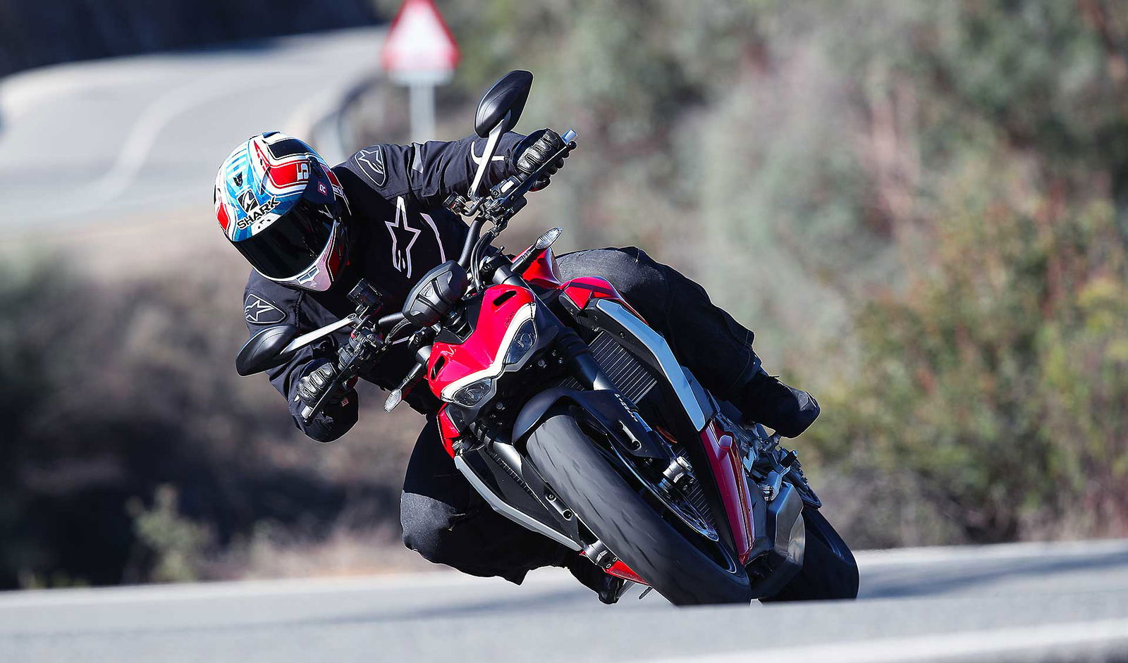 Ducati Streetfighter V2