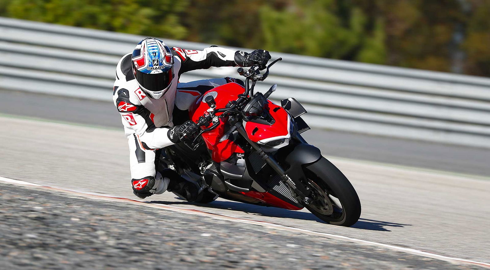 Ducati Streetfighter V2