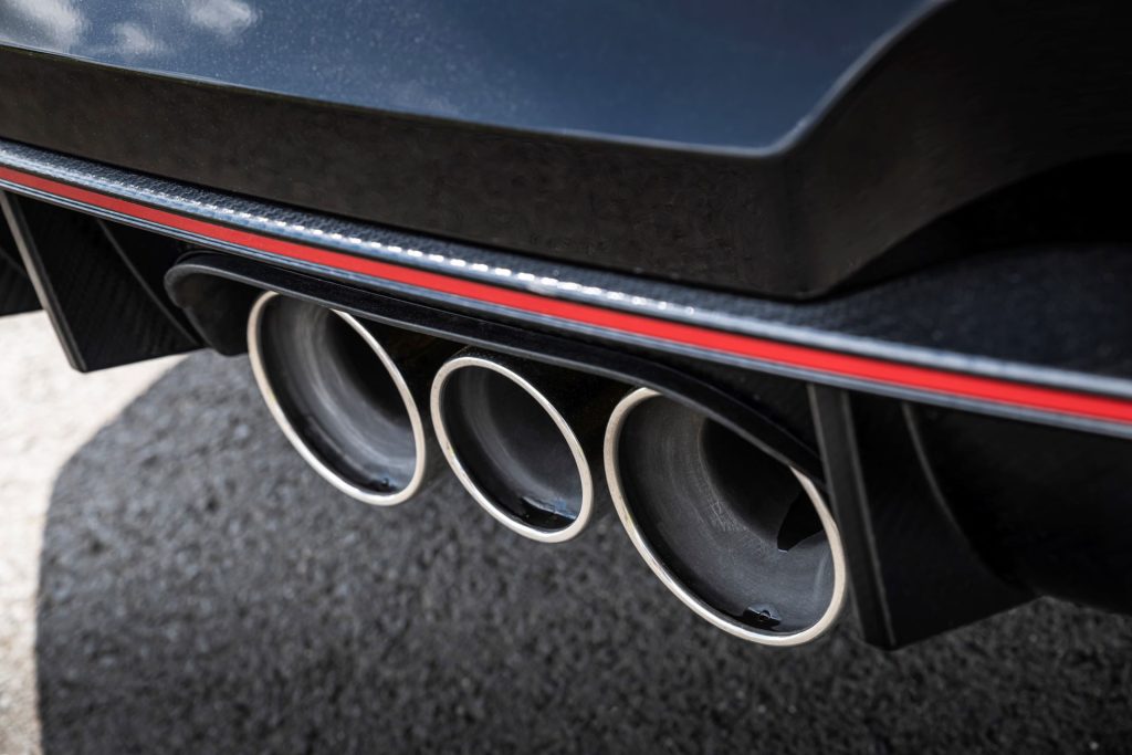 Honda Civic Type R 2020 - dettaglio scarichi