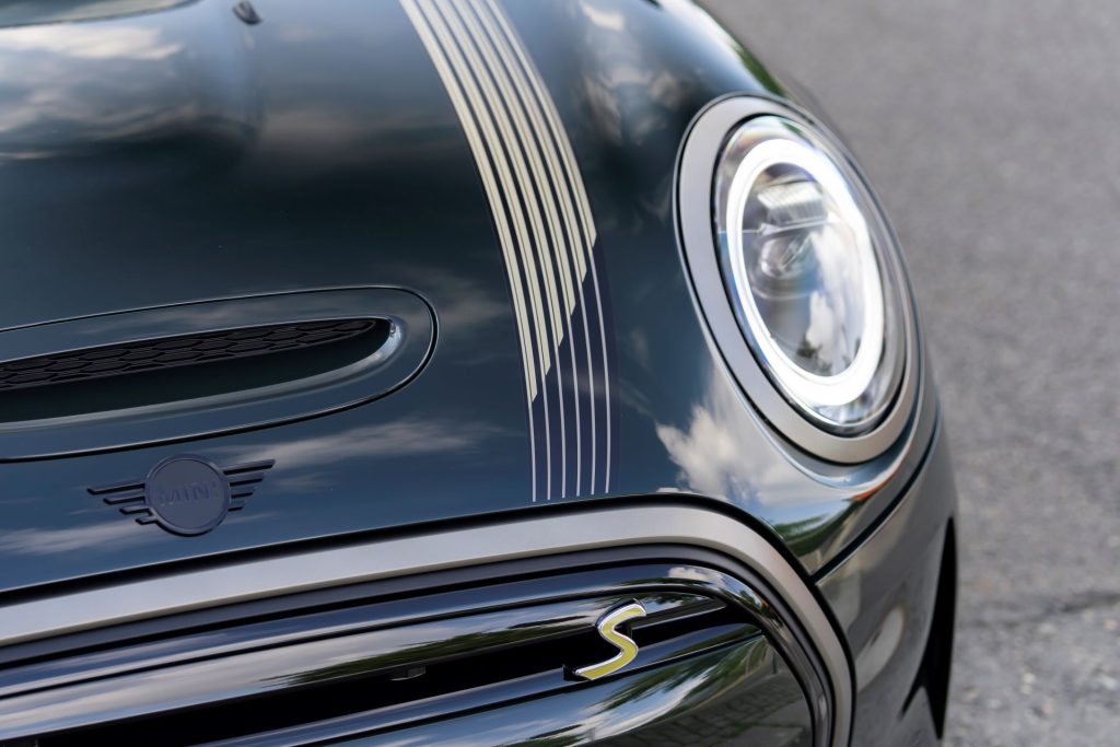 Mini Cooper SE Resolute Edition - dettaglio anteriore