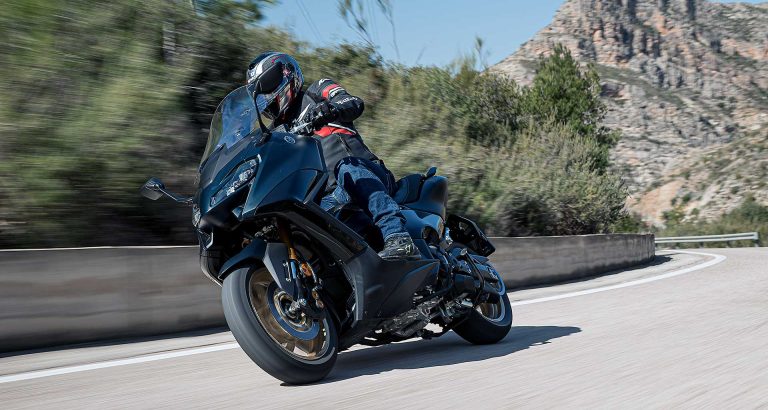 Yamaha TMax TechMax 2022