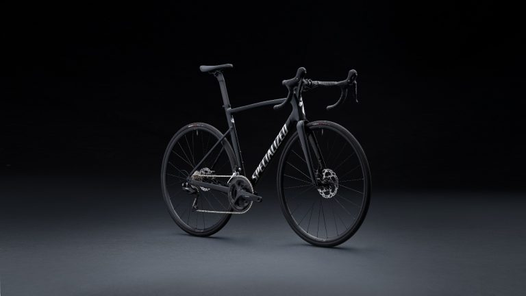 Specialized Allez Sprint foto statica tre quarti anteriore