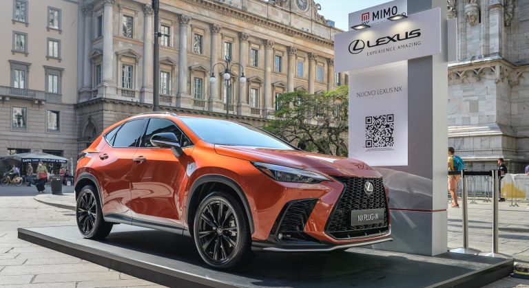 Lexus NX Plug-In Hybrid al MIMO-2022