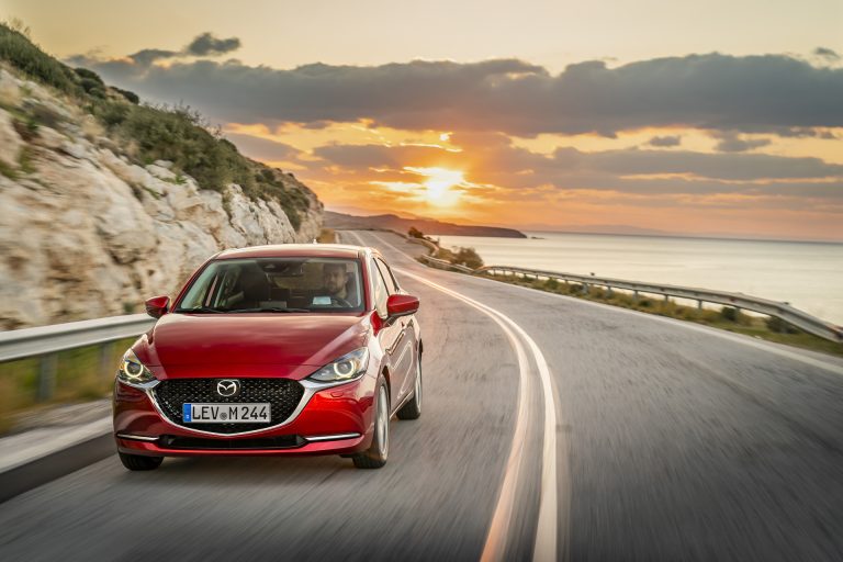 test Mazda 2 e-Skyactiv-G