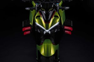 Ducati Streetfighter V4 Lamborghini vista frontale con ali