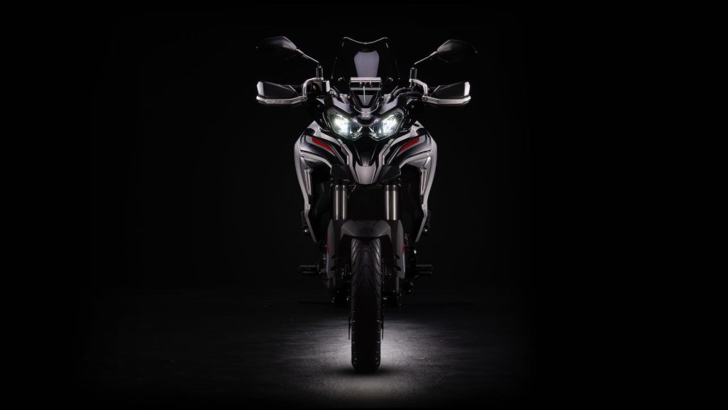 Benelli TRK 702 2023, presentazione EICMA 2022