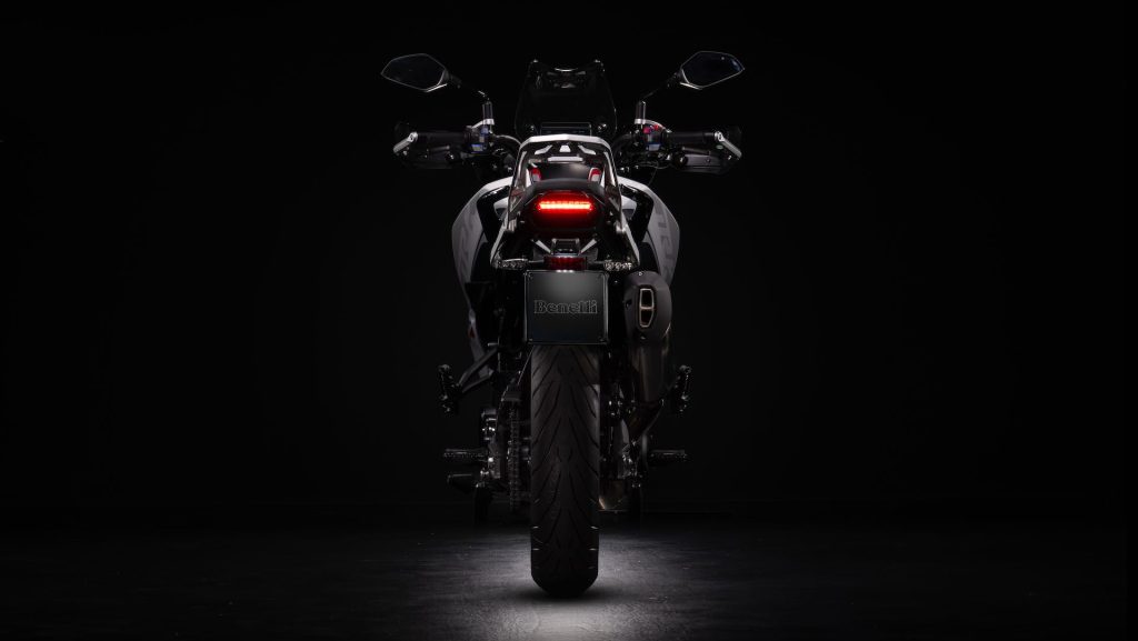 Benelli TRK 702 2023, presentazione EICMA 2022
