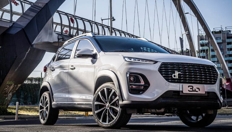 DR 3.0 restyling - tre quarti anteriore