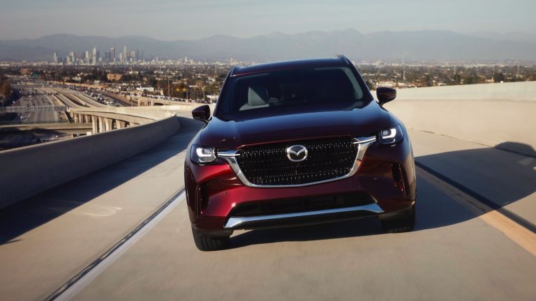 Mazda CX-90, frontale