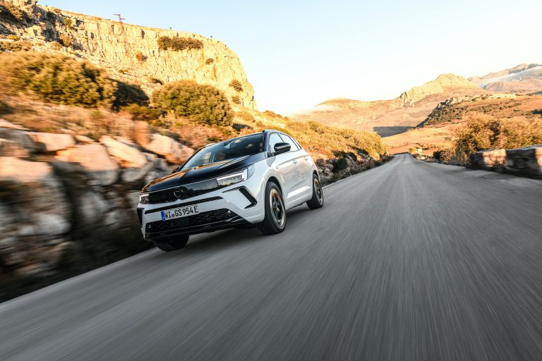 test Opel Grandland GSe