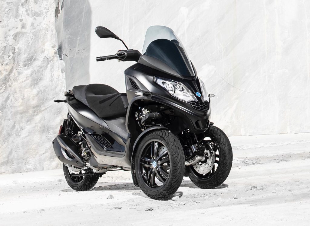 Piaggio MP3 Deep Black