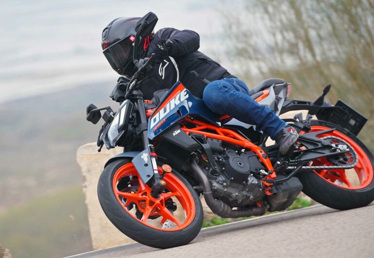 KTM 390 Duke
