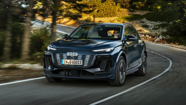 Nuova Audi Q6 e-tron