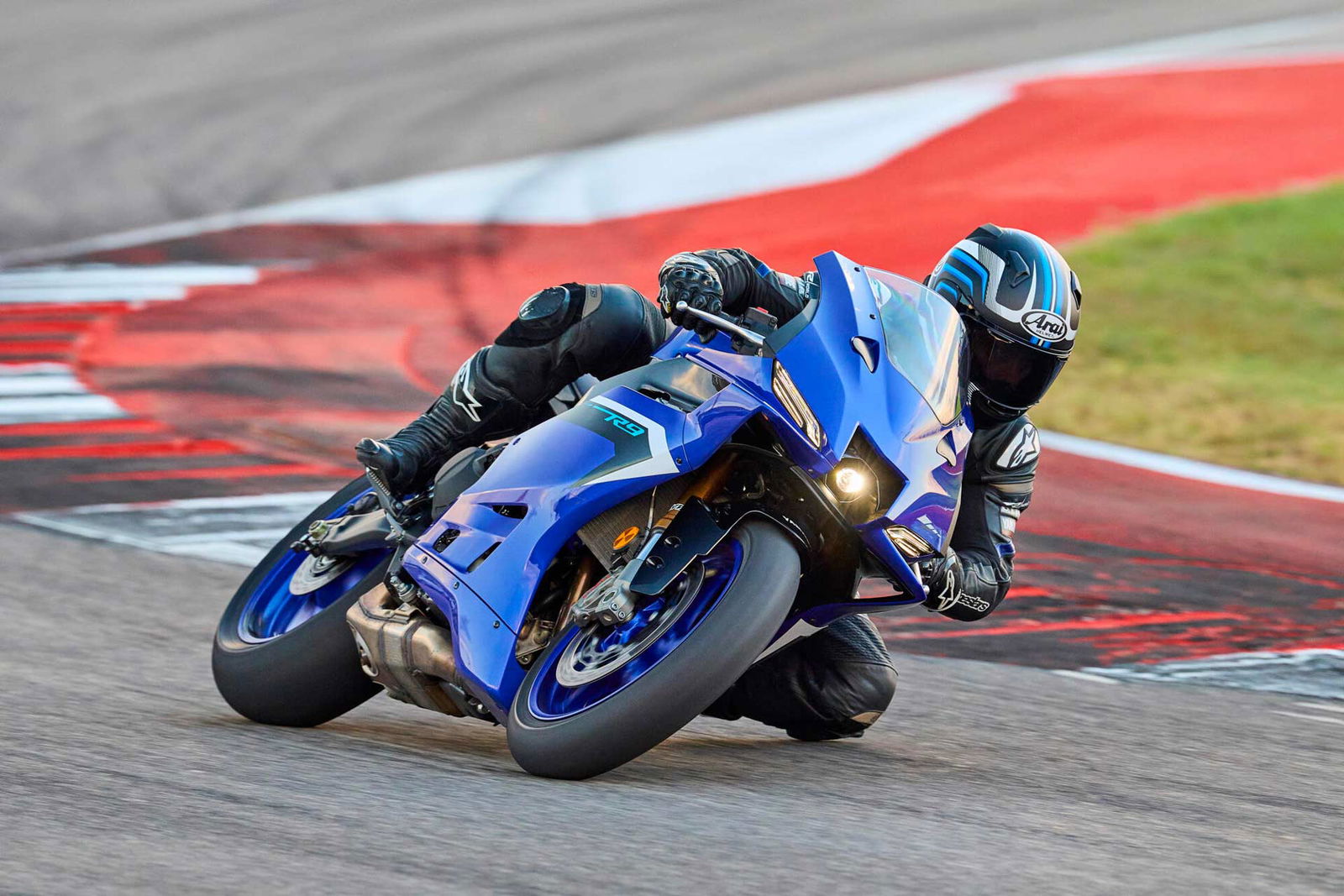 Currunt R9 Yamaha R9: l'attesa è finita - RED Live