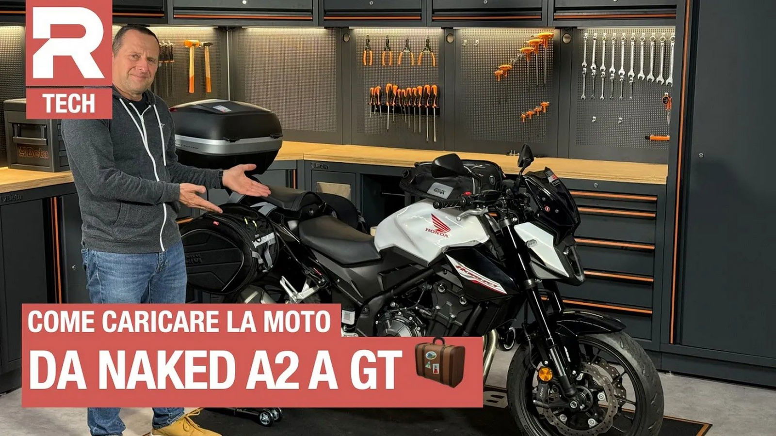 Come caricare la moto