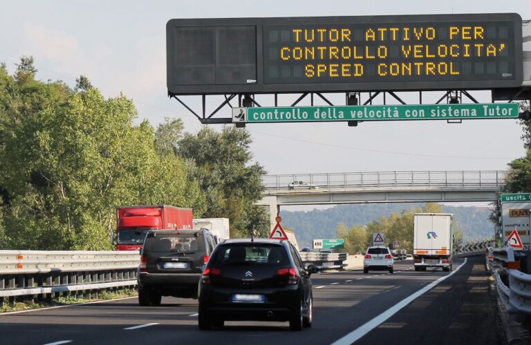 tutor in autostrada