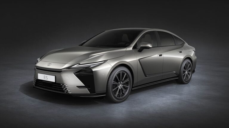 Nuova Lexus ES 2026