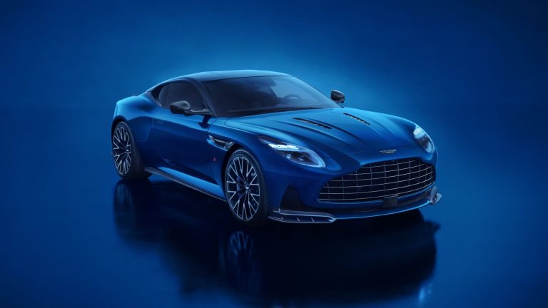 Aston Martin DB 12 S