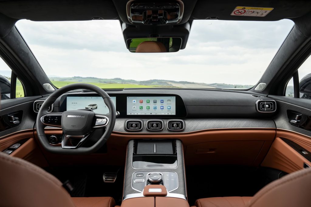 plancia Jaecoo 8 2026