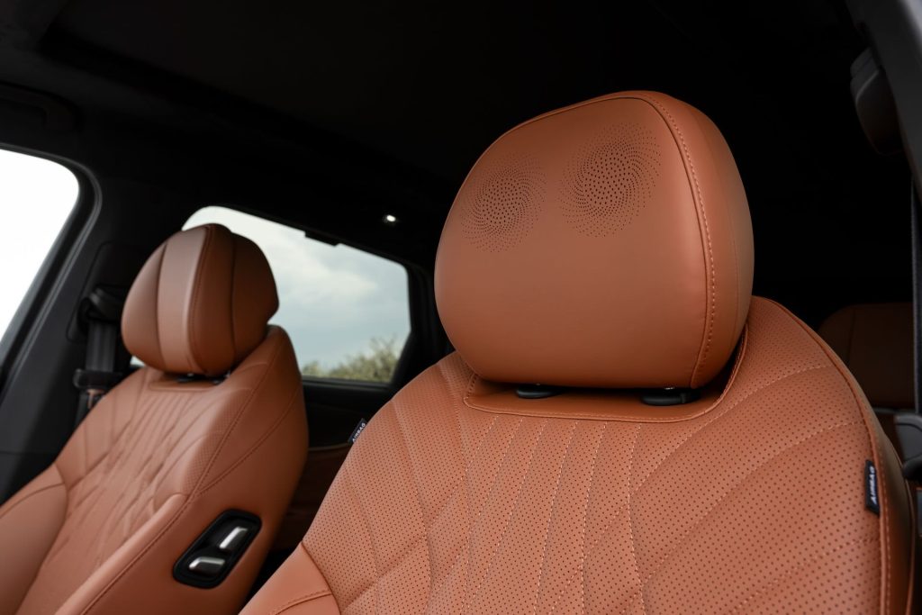 poggiatesta Jaecoo 8 2026