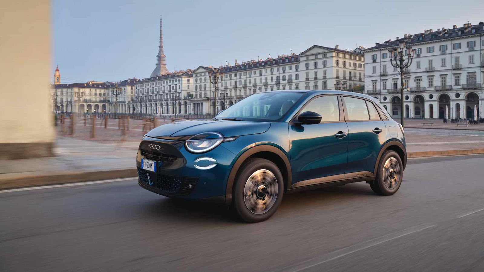 Nuova Fiat 600 benzina Turbo 100