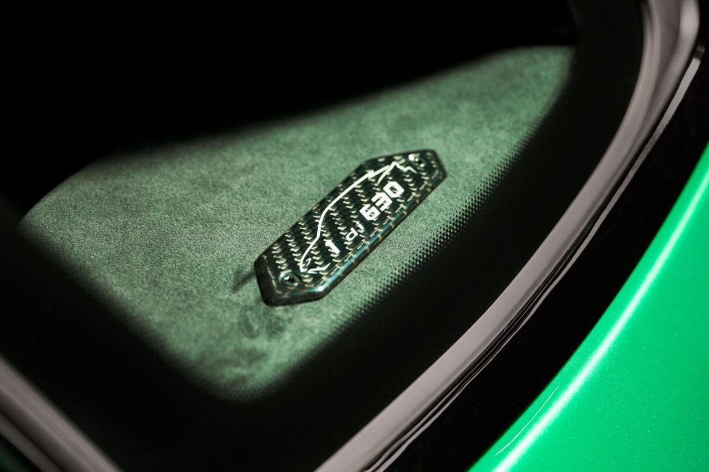 Lamborghini URUS SE Capsule “Tettonero”