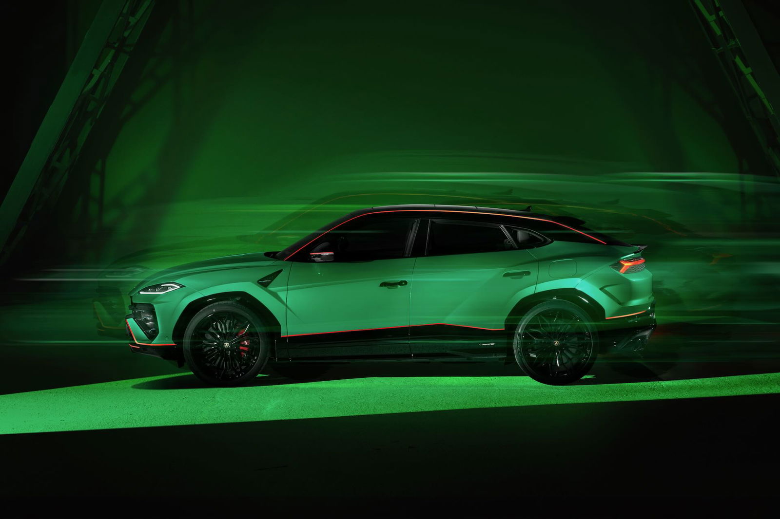 Lamborghini Urus SE "Tettonero"