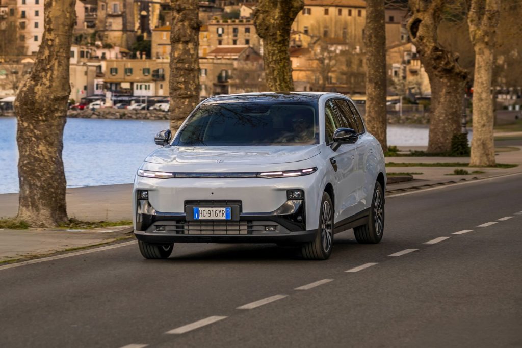 Leapmotor B10 REEV Hybrid