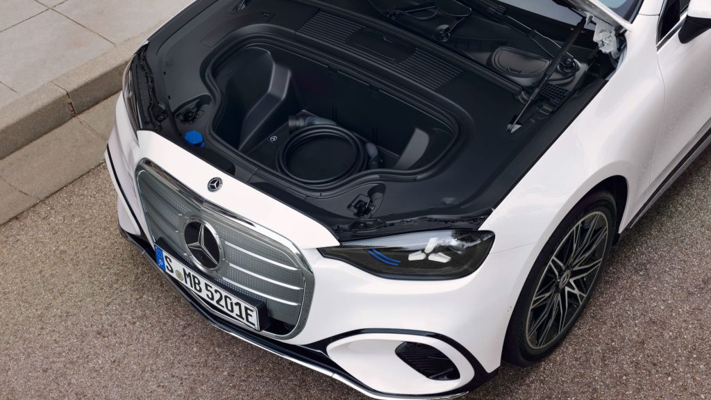 Mercedes-Benz Classe C elettrica 2026