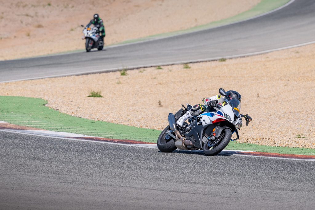 prova in pista Continental SportAttack 5