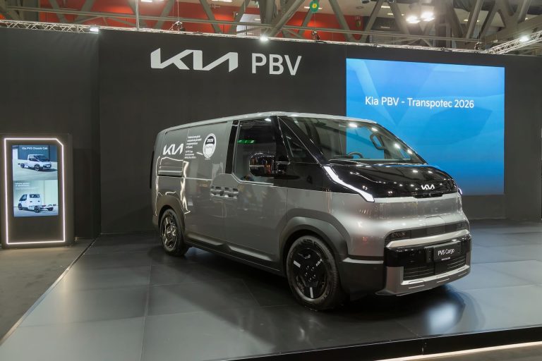 KIA PV5